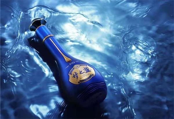 途乐证券 酒业新变局, 逆全国化成名酒突围的良药?